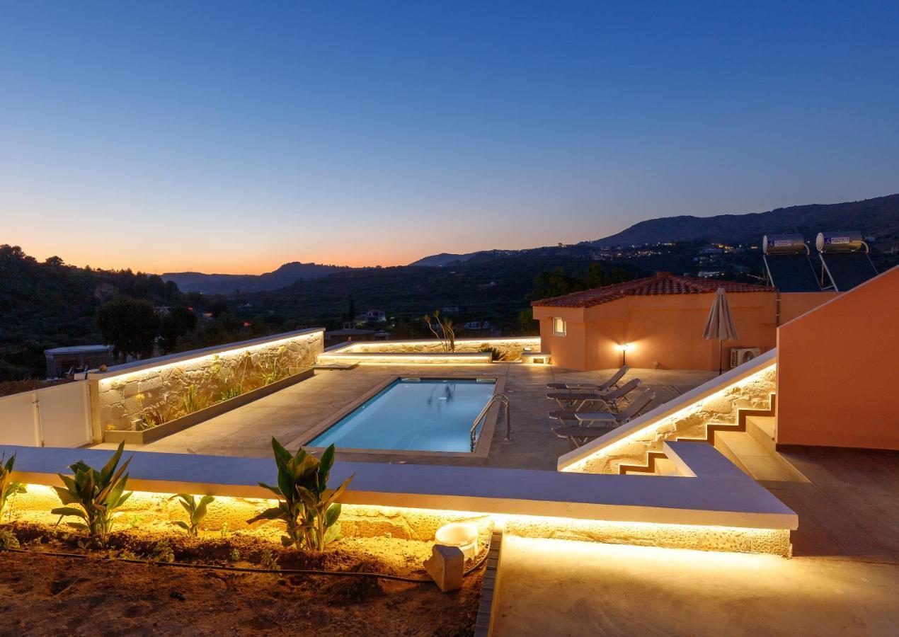 Georgioupoli Studio 2 With A Pool And Lake Views المظهر الخارجي الصورة
