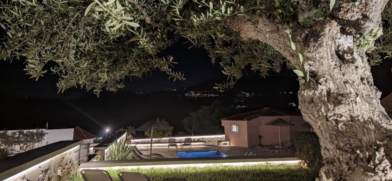 Georgioupoli Studio 2 With A Pool And Lake Views المظهر الخارجي الصورة
